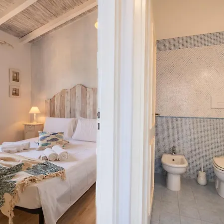 Porto Rotondocomfort In Centro Con Piscina, A/c פורטו רוטונדו