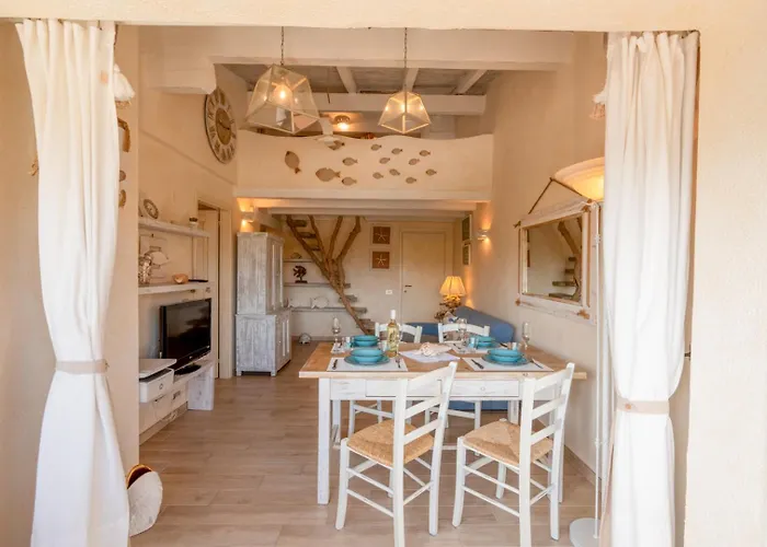Porto Rotondocomfort In Centro Con Piscina, A/c Lägenhet Porto Rotondo