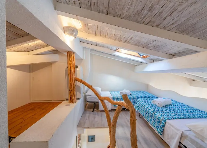 Lägenhet Porto Rotondocomfort In Centro Con Piscina, A/c Porto Rotondo