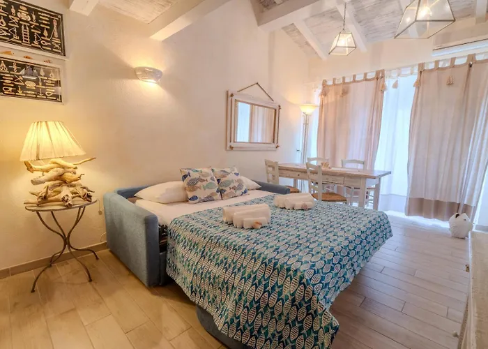 Lägenhet Porto Rotondocomfort In Centro Con Piscina, A/c Porto Rotondo
