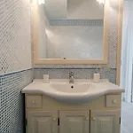 Apartment Porto Rotondocomfort In Centro Con Piscina, A/c
