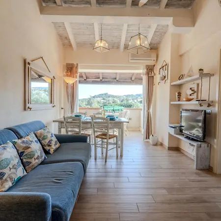 Porto Rotondocomfort In Centro Con Piscina, A/c Apartment *