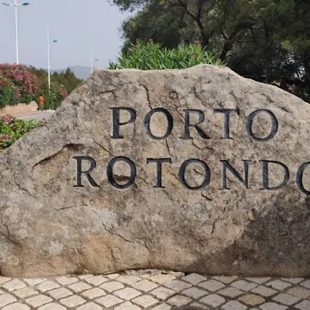 Διαμέρισμα Porto Rotondocomfort In Centro Con Piscina, A/c *