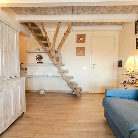 Porto Rotondocomfort In Centro Con Piscina, A/c Apartment