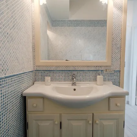 Διαμέρισμα Porto Rotondocomfort In Centro Con Piscina, A/c