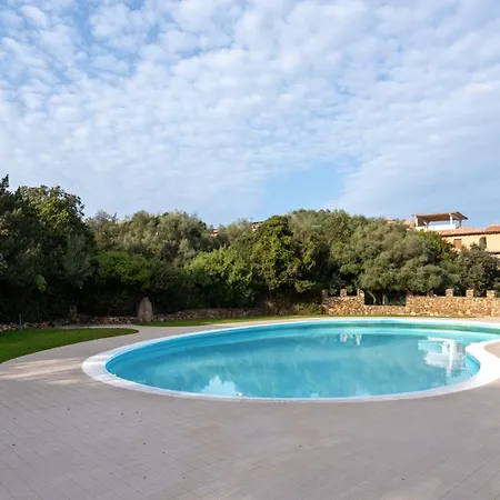 Porto Rotondocomfort In Centro Con Piscina, A/c Διαμέρισμα Porto Rotondo